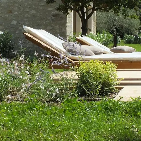 Mas Notre Dame Bed & Breakfast Eygalières